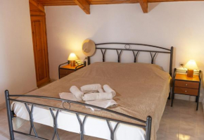 Гостиница Marinos Apartment  Кипсели
